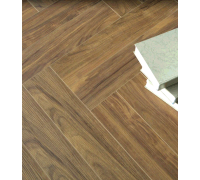 SPC Respect 0,5/43 4V (550 х 110 х 4 мм) 2305 Орех Светлый (1,452 кв м)