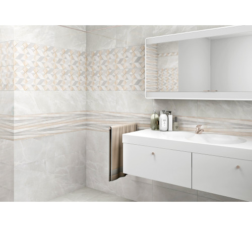 Бордюр Rivoli BWU53RVL014 67x500x7.5 Глянцевая