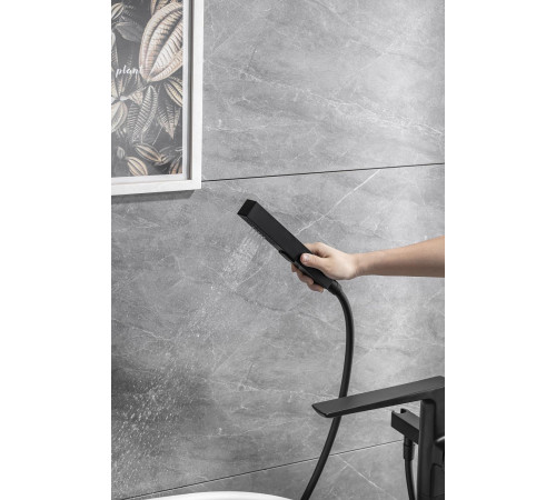 Смеситель для ванны Allen Brau Infinity 5.21009-31 (с внутренней частью) черный матовый