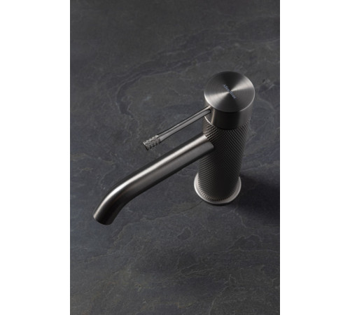 Смеситель для раковины Allen Brau Priority 4.0 5.31С01-BN никель браш