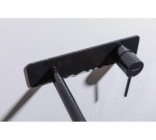 Смеситель для раковины Allen Brau Glority 5.51004-31 (с внутренней частью) черный матовый