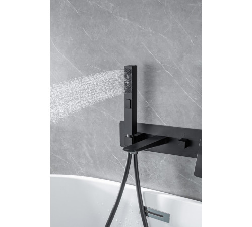 Смеситель для ванны с душем Allen Brau Infinity 5.21007-31 (с внутренней частью) черный матовый